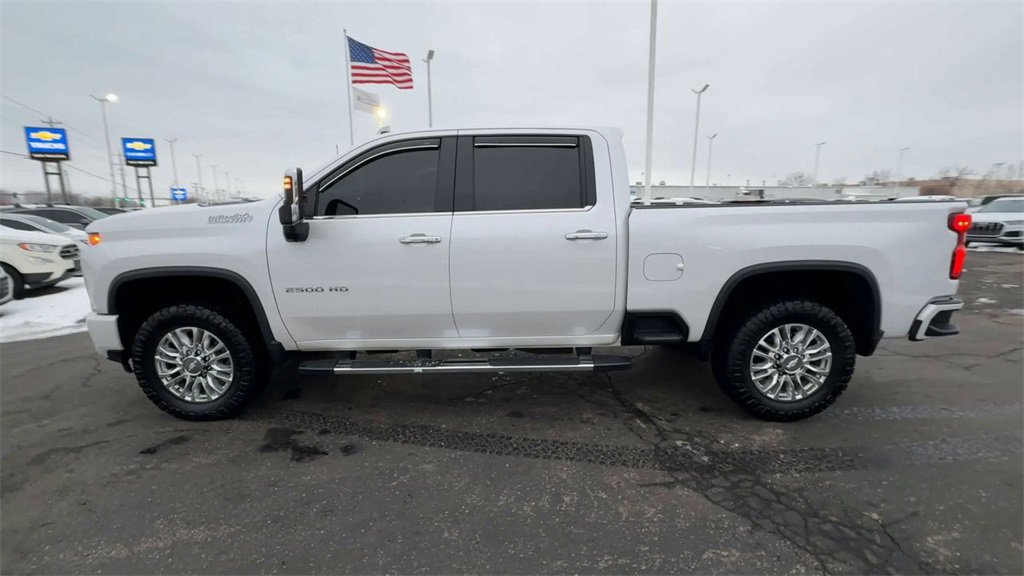 Used 2020 Chevrolet Silverado 2500 High Country w/ Z71 Off-Road Package image 5