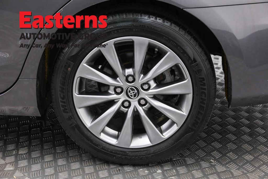 Used 2016 Toyota Camry XLE image 34