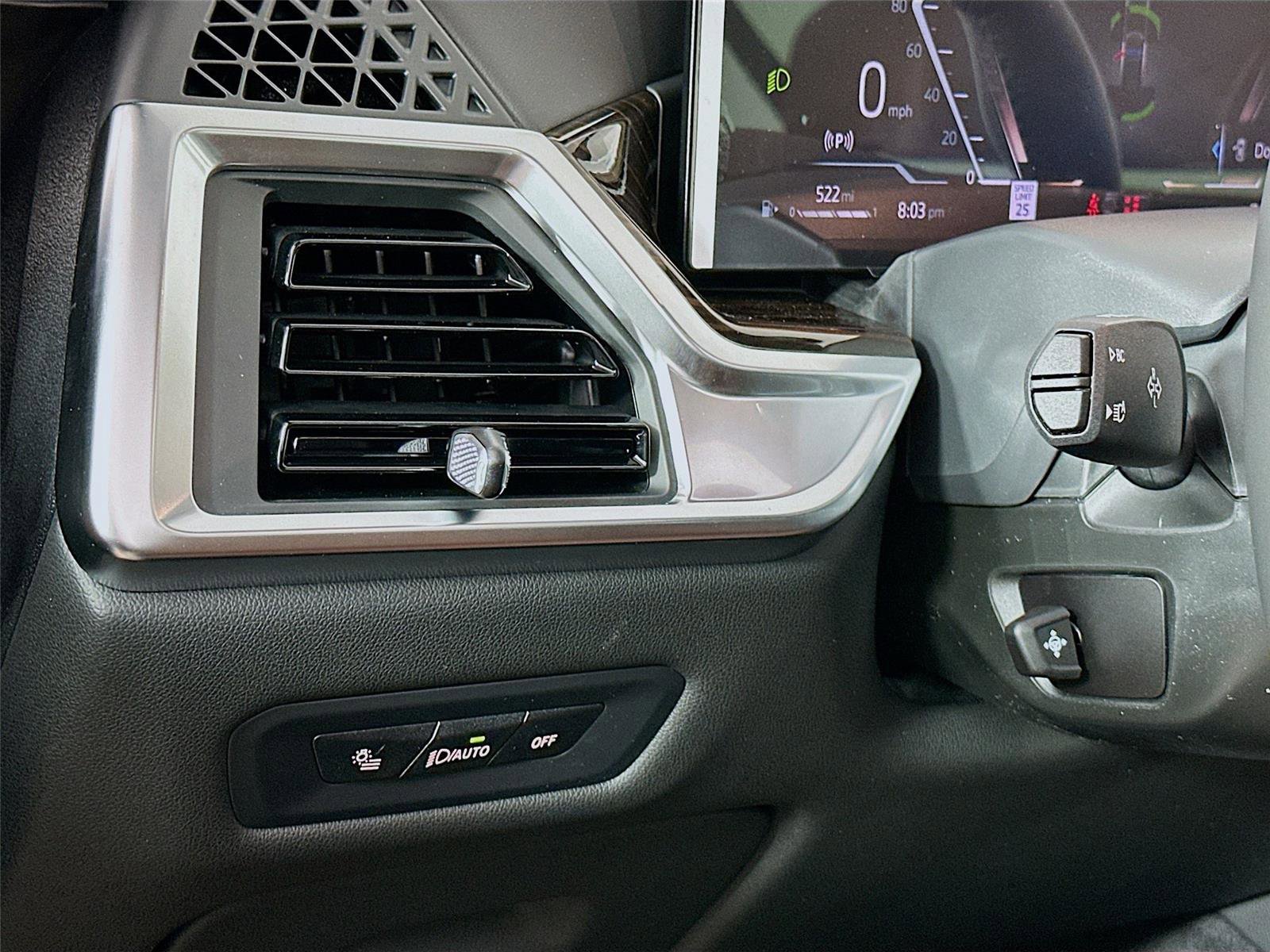 New 2026 BMW X5 xDrive40i w/ M Sport Package image 10