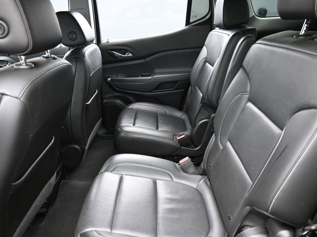 Used 2021 GMC Acadia SLT w/ Elevation Edition image 13