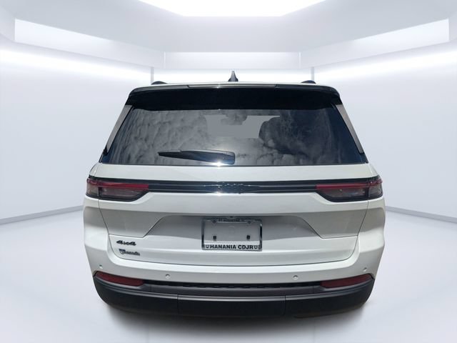 New 2026 Jeep Grand Cherokee Altitude AWD/4WD image 4