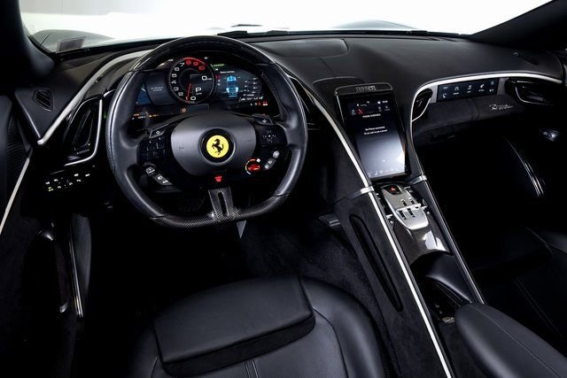 Certified 2024 Ferrari Roma Spider image 5