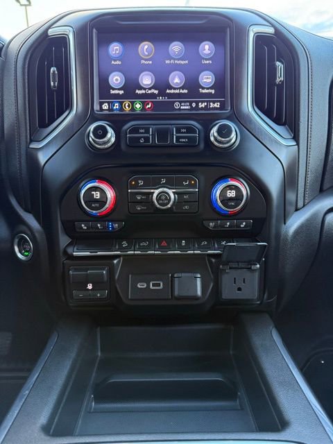 Used 2023 GMC Sierra 3500 AT4 w/ Snow Plow Prep/Camper Package image 26