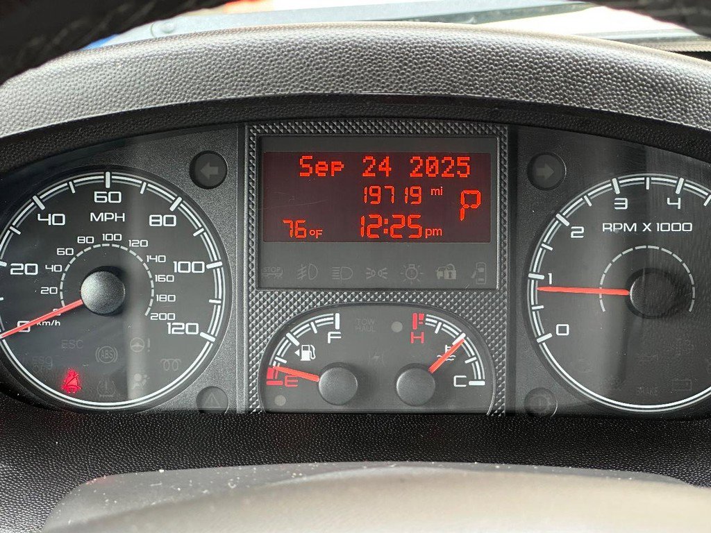 Used 2017 RAM ProMaster 2500 w/ Premium Appearance Group image 31