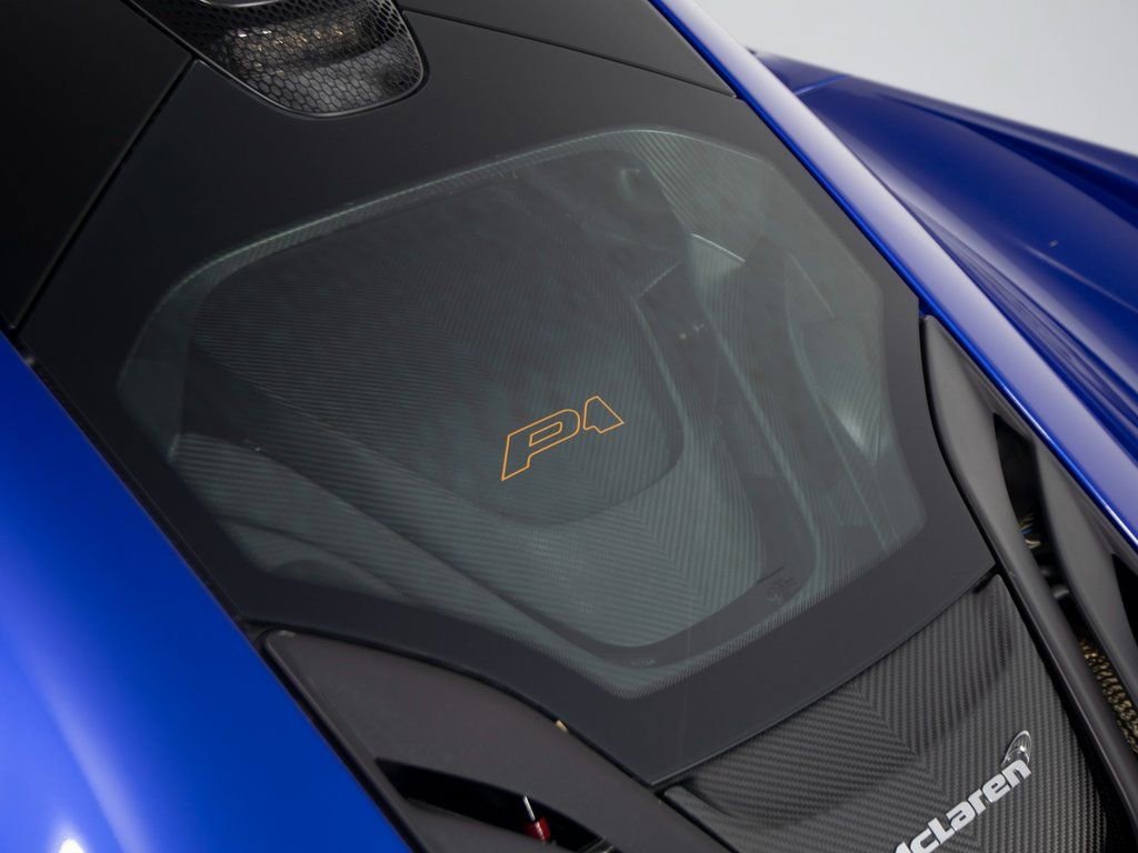 Used 2015 McLaren P1 image 95