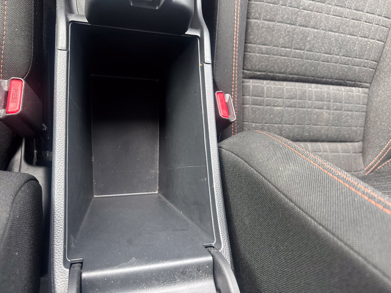 Used 2025 Honda HR-V Sport image 31