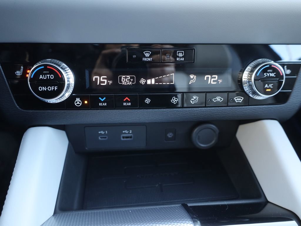 New 2025 Mitsubishi Outlander SEL image 41