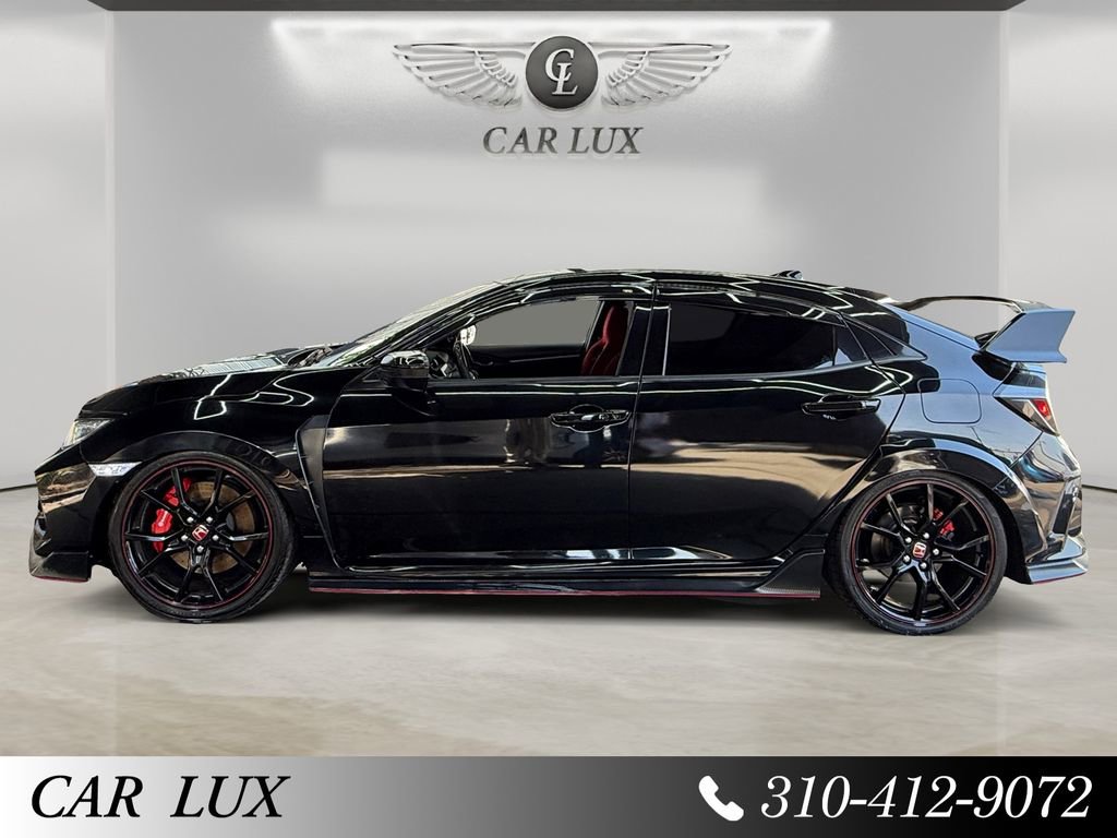Used 2017 Honda Civic Type R image 2