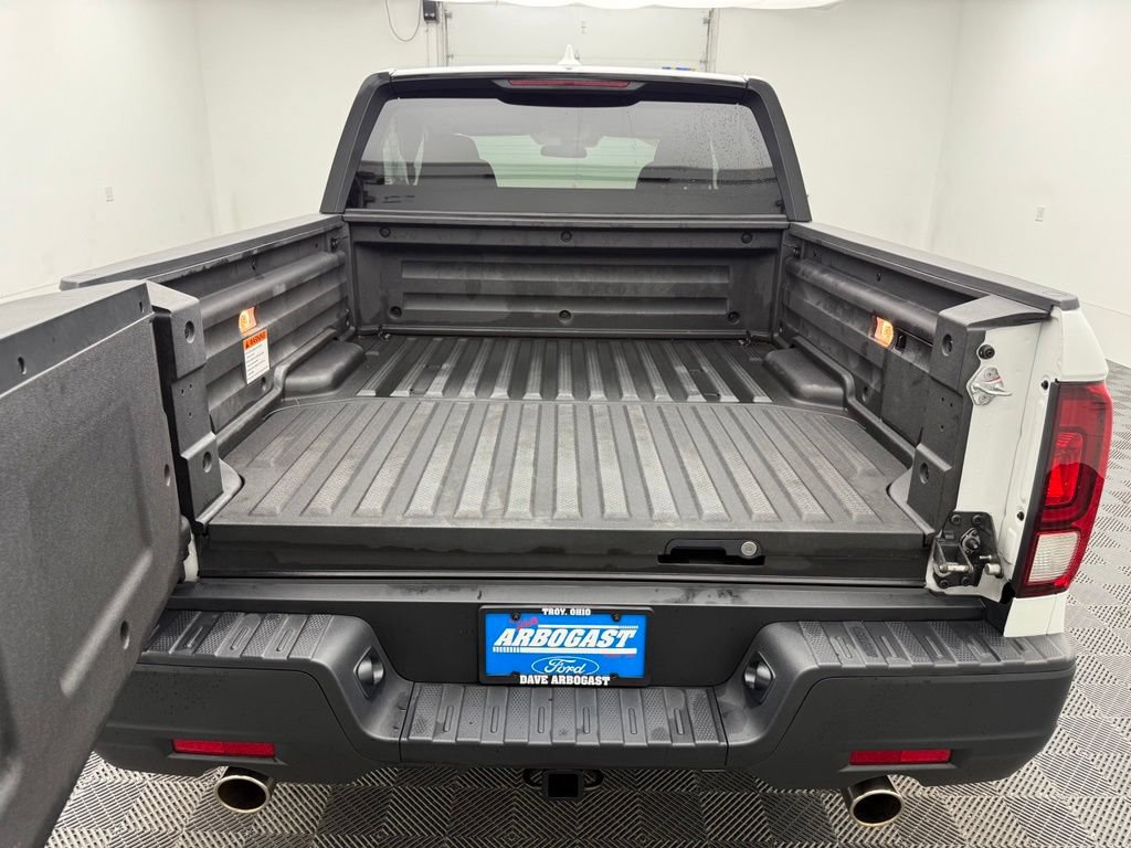 Used 2025 Honda Ridgeline Sport+ image 12