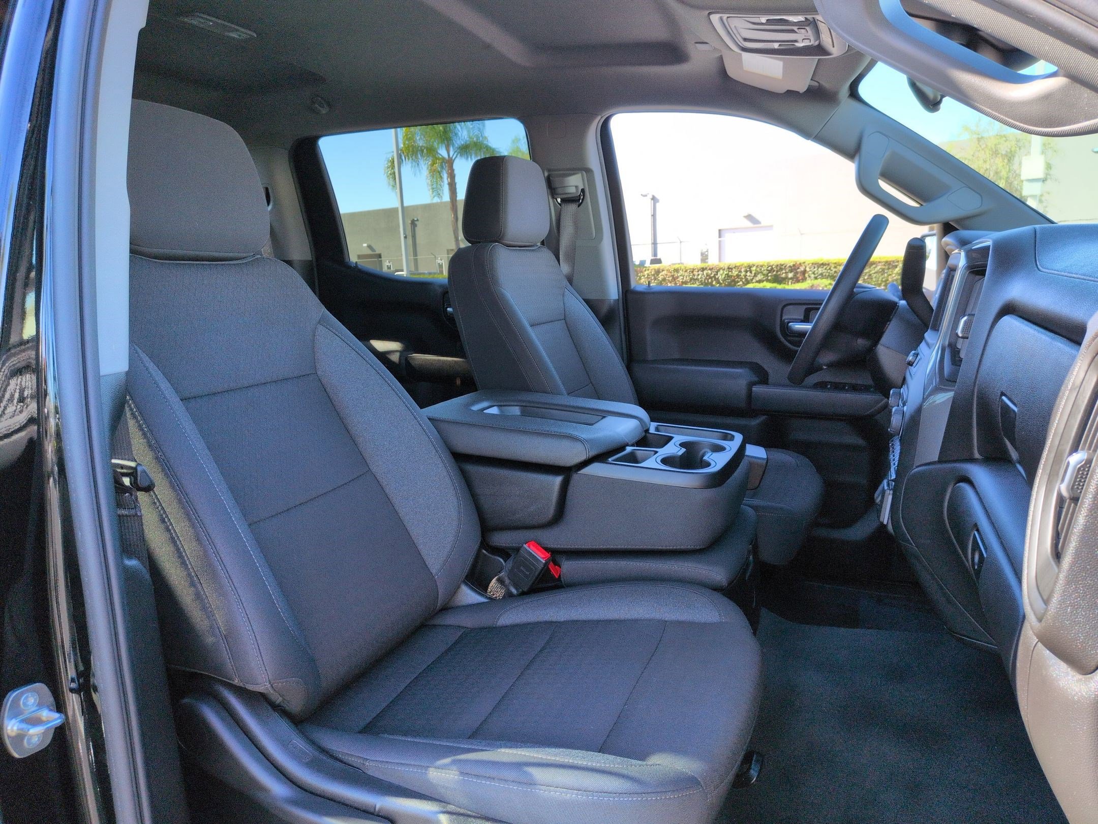 Used 2024 Chevrolet Silverado 1500 Custom image 31