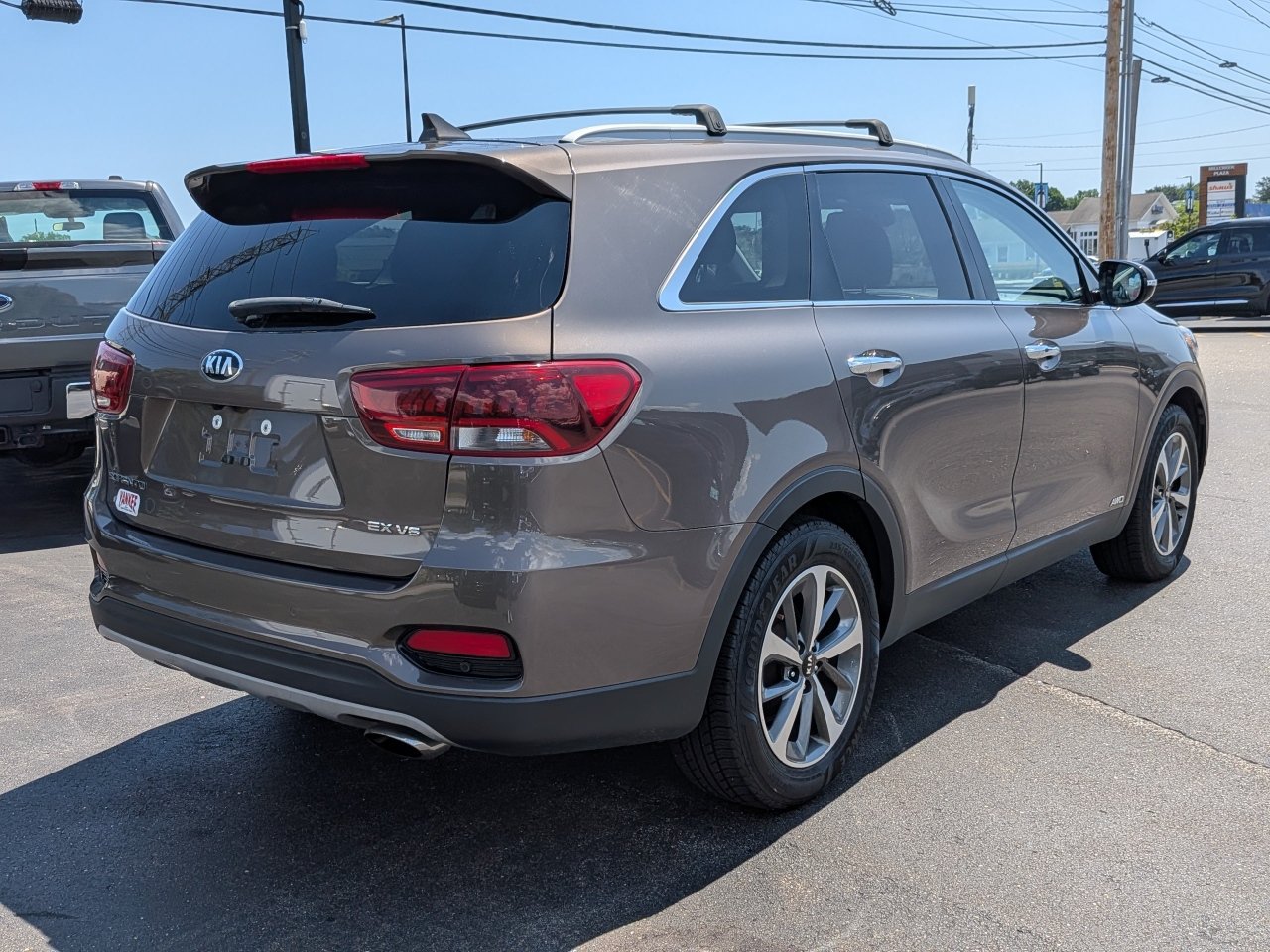 Used 2019 Kia Sorento EX AWD/4WD image 4