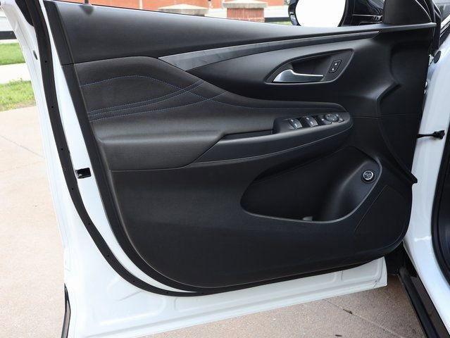 Certified 2026 Buick Envista Sport Touring w/ Convenience I Package FWD image 39