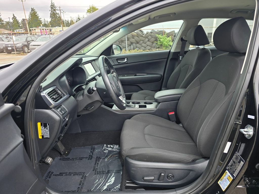 Used 2017 Kia Optima Premium w/ Hybrid Convenience Package FWD image 18
