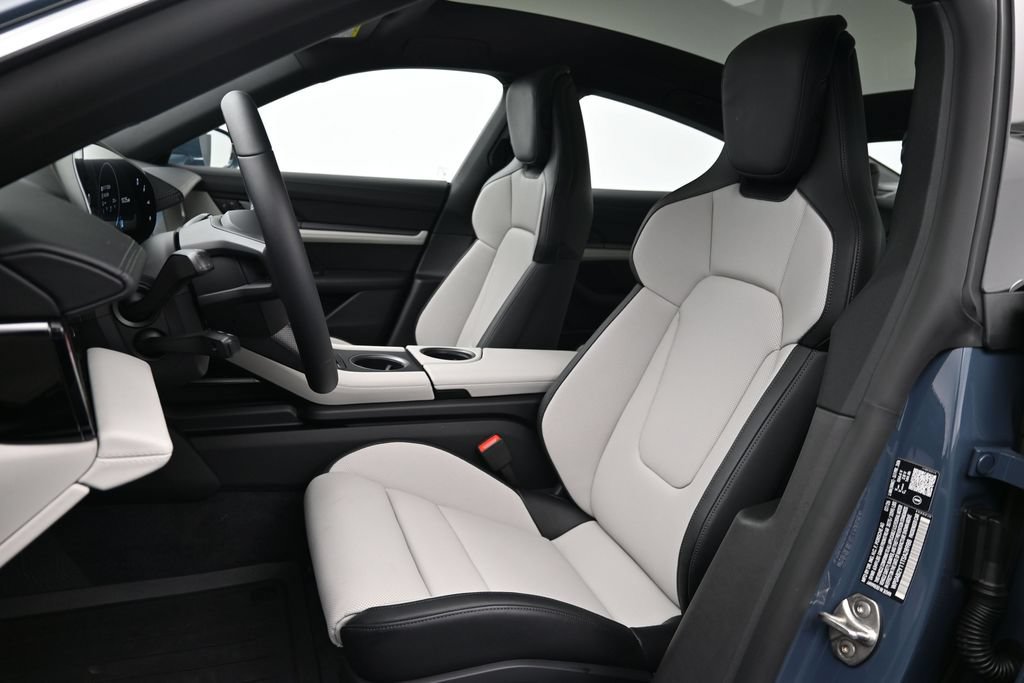 New 2026 Porsche Taycan 4S AWD/4WD image 5