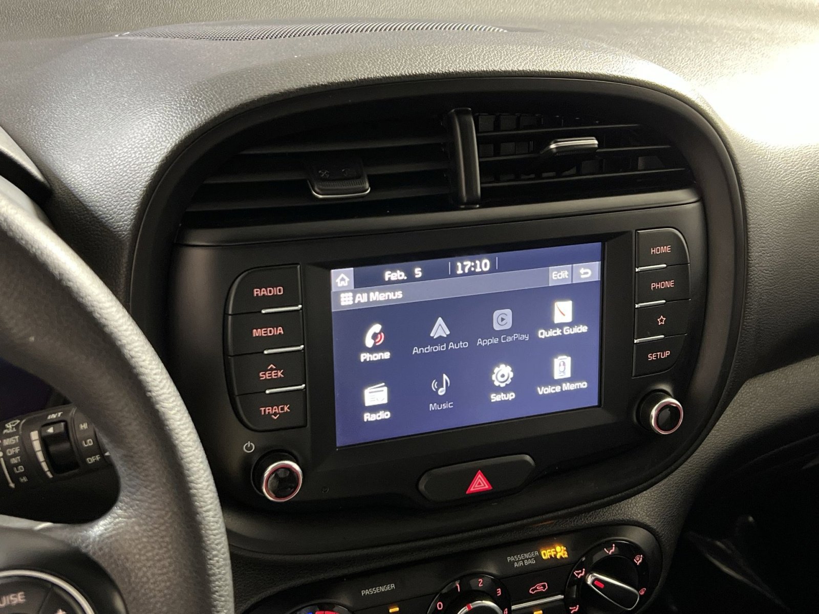 Used 2021 Kia Soul LX image 18