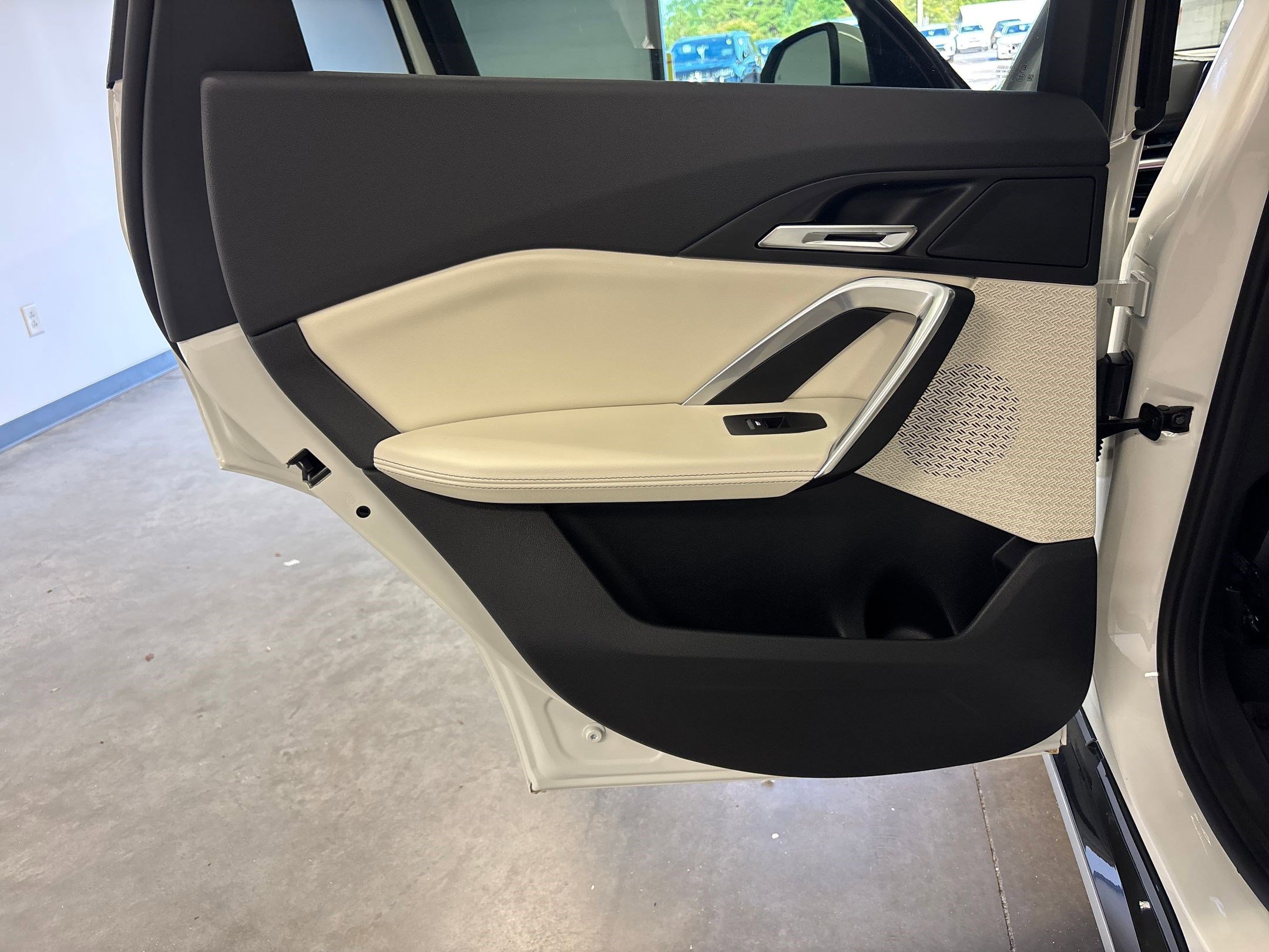 New 2026 BMW X1 xDrive28i w/ Convenience Package image 37