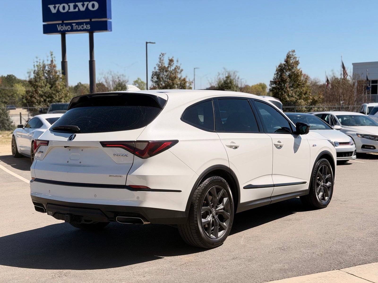 Used 2023 Acura MDX A-Spec AWD/4WD image 5
