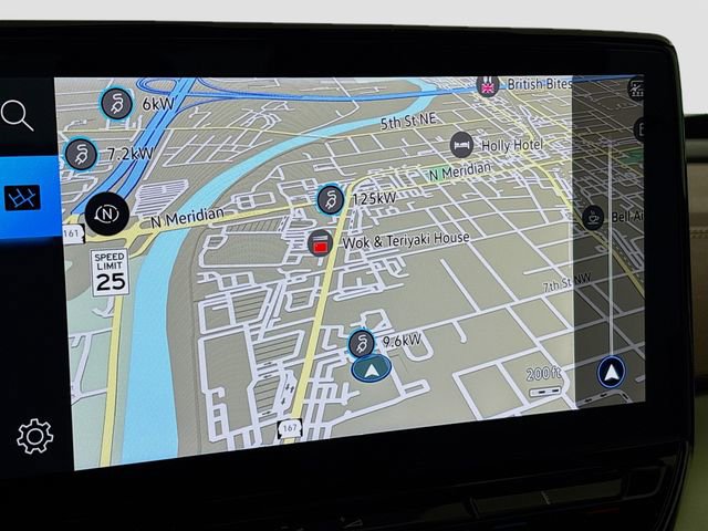 Used 2023 Volkswagen ID.4 Pro image 15