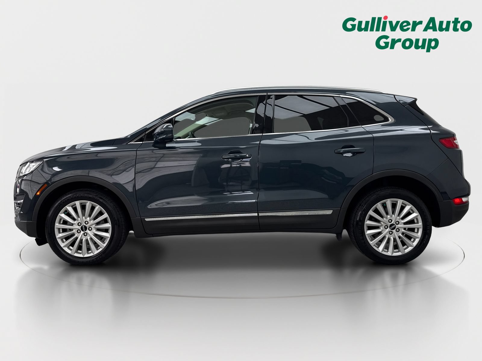 Used 2019 Lincoln MKC Premiere FWD image 3