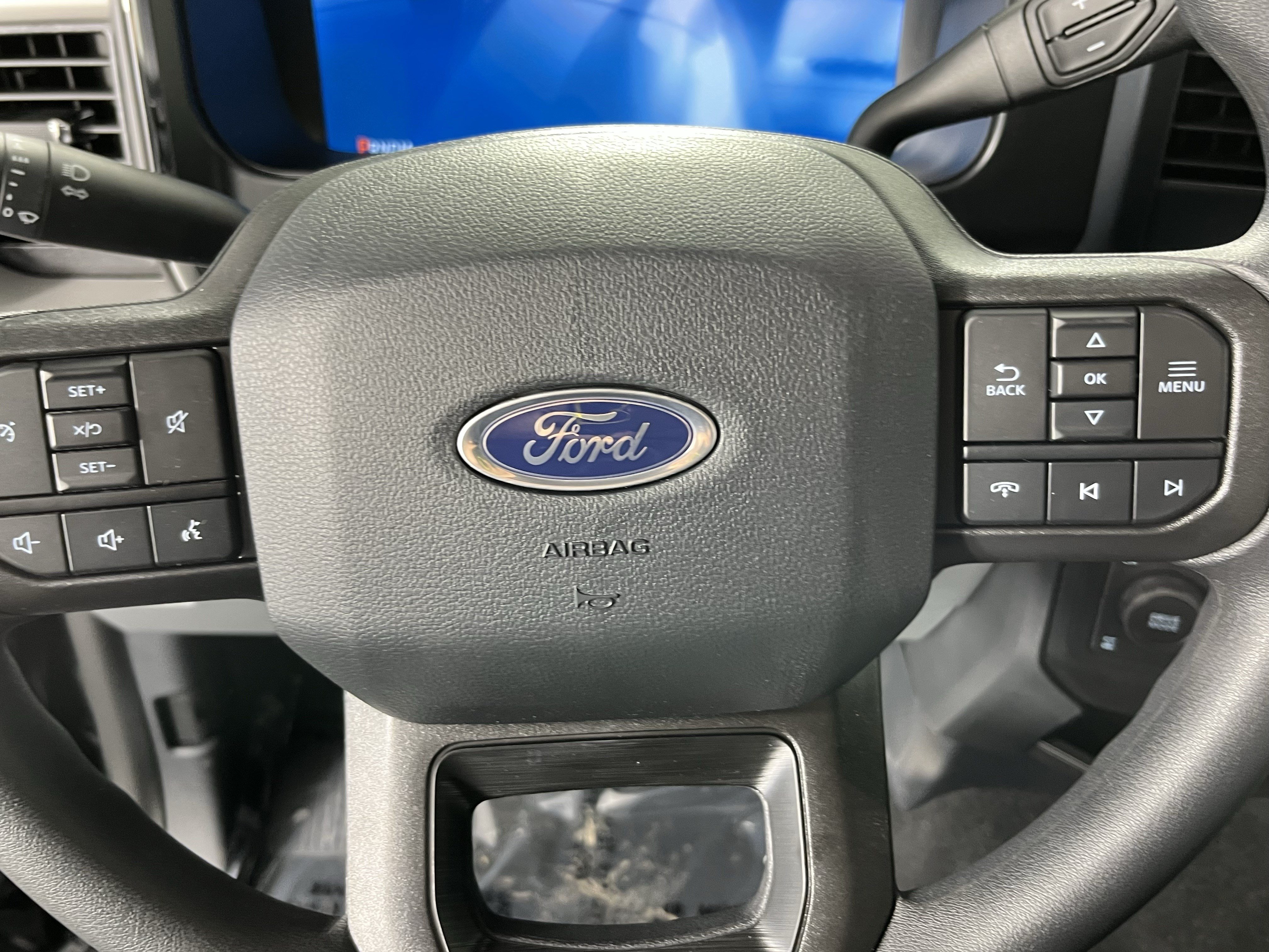 New 2026 Ford F250 XLT w/ XLT Premium Package AWD/4WD image 19