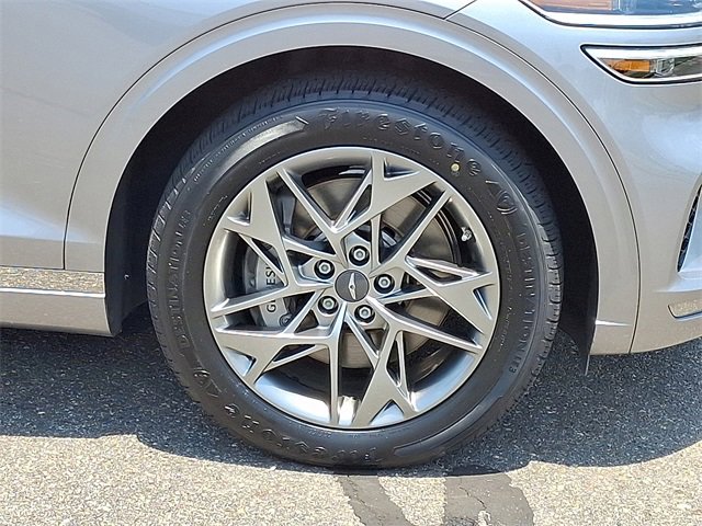 Used 2025 Genesis GV70 2.5T w/ Advanced Package image 8