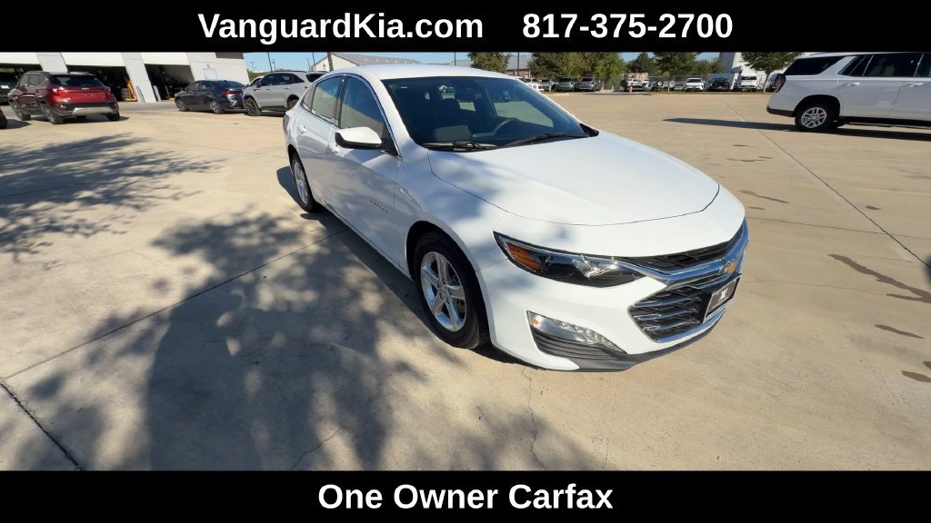 Used 2024 Chevrolet Malibu LT FWD image 2