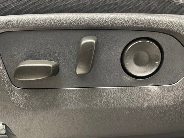 New 2026 Chevrolet Silverado 1500 LT image 9