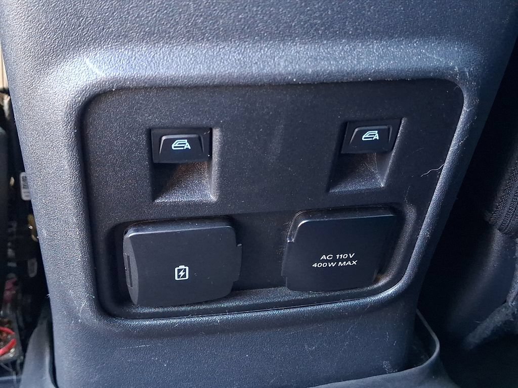 Used 2023 Ford Bronco Wildtrak AWD/4WD image 14