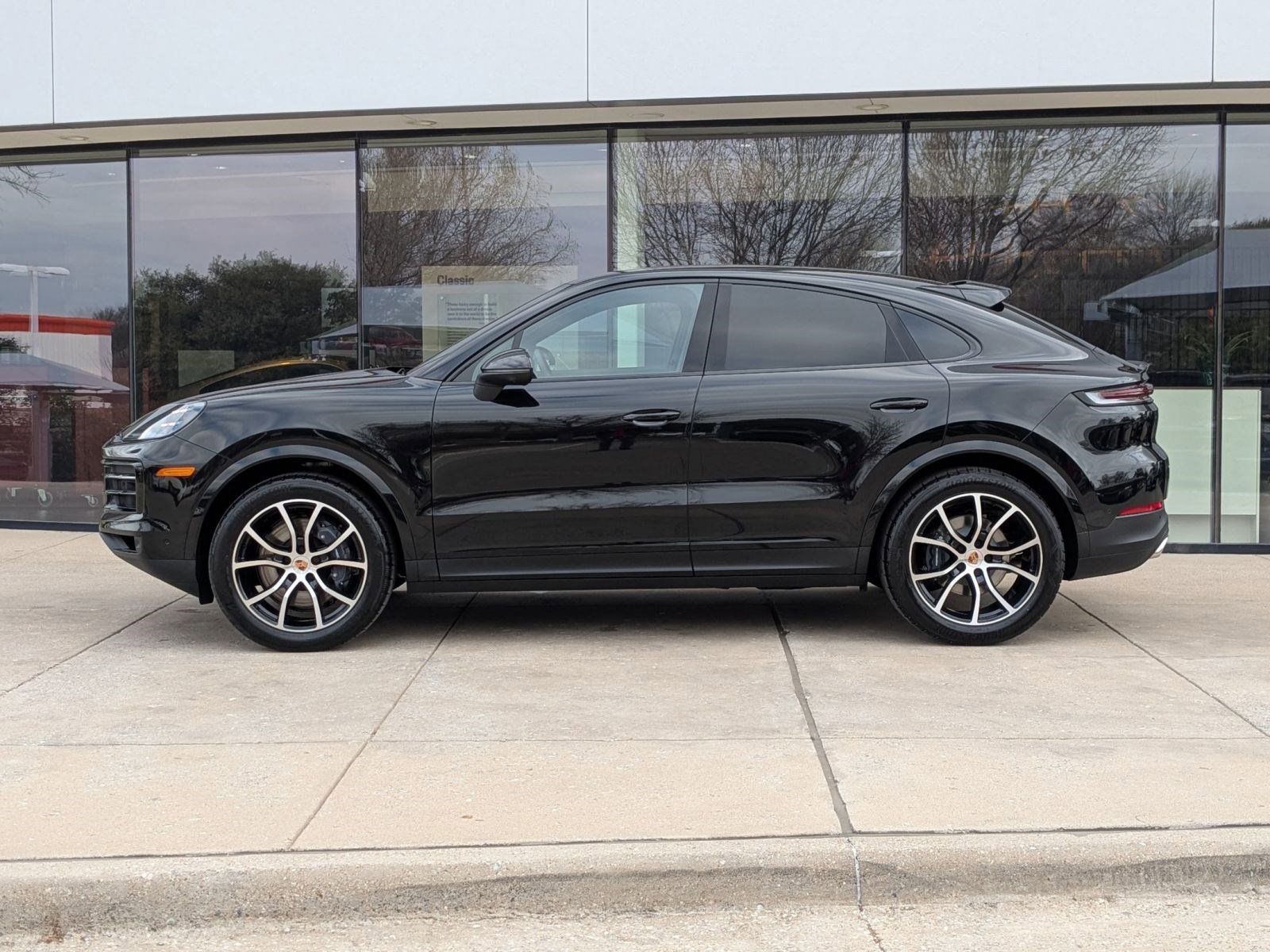 New 2026 Porsche Cayenne Coupe image 2