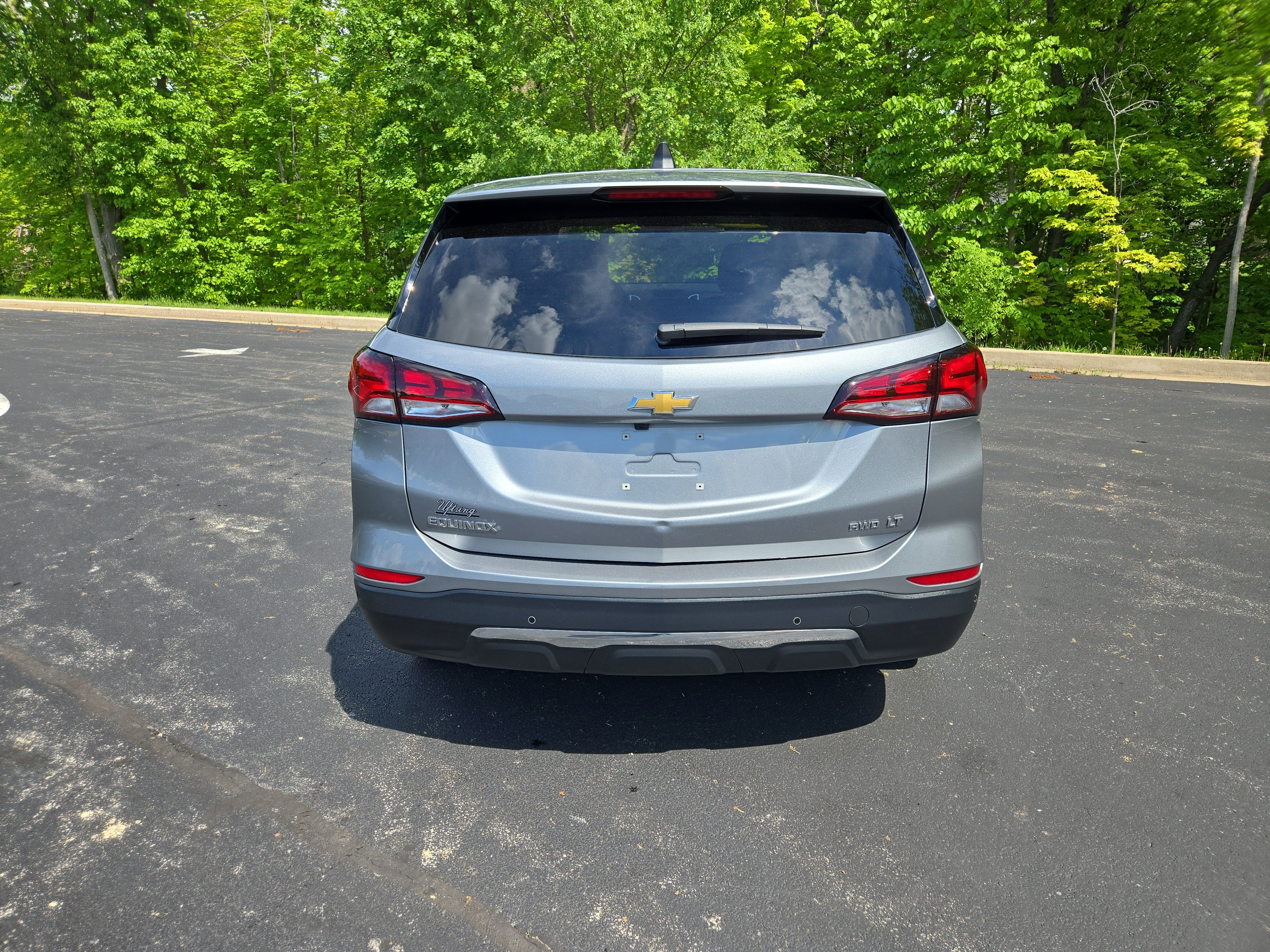 Used 2024 Chevrolet Equinox LT image 8