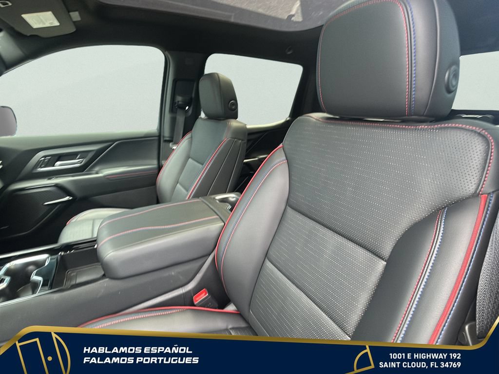 Certified 2025 Chevrolet Silverado EV RST AWD/4WD image 15