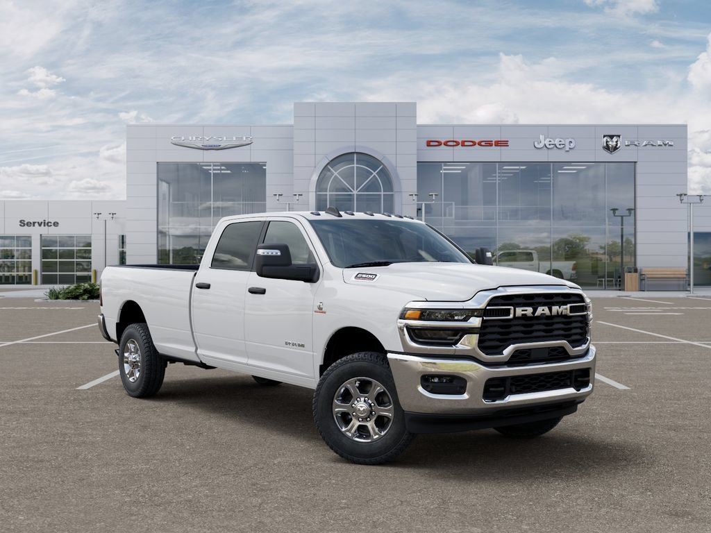 New 2026 RAM 2500 Big Horn AWD/4WD image 5