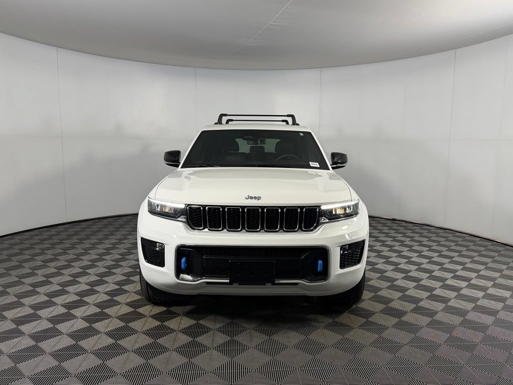 Used 2023 Jeep Grand Cherokee Overland w/ Luxury Tech Group IV AWD/4WD video 3