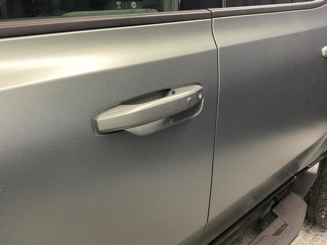 Used 2024 GMC Hummer EV 3X w/ LPO, Cargo Utility Package image 7