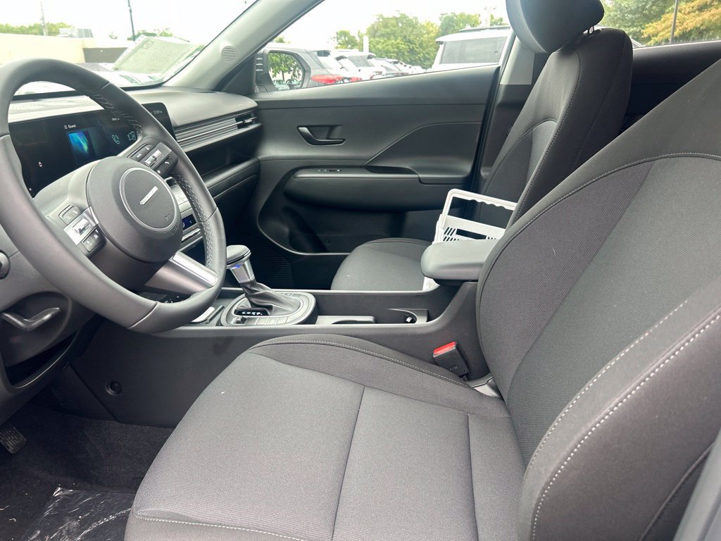 New 2027 Hyundai Kona SEL Sport FWD image 10