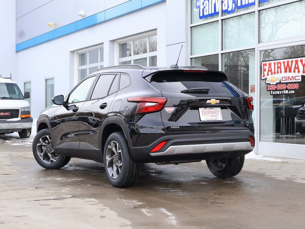 New 2026 Chevrolet Trax LT w/ Driver Confidence Package image 33