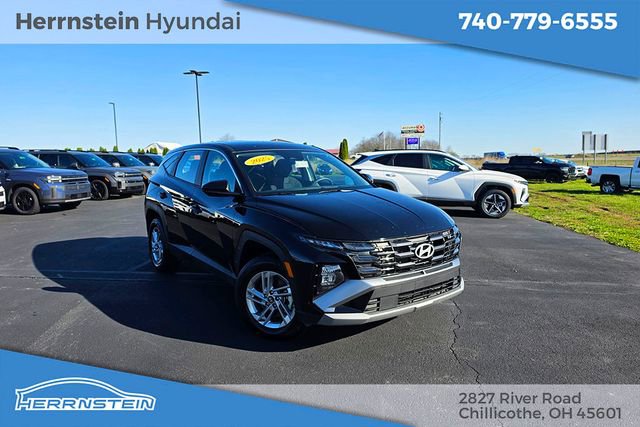Used 2025 Hyundai Tucson SE
