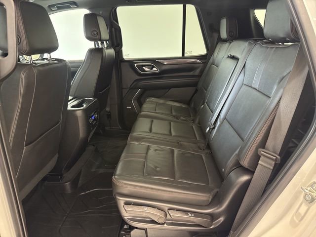 Used 2022 Chevrolet Tahoe RST w/ Luxury Package image 19