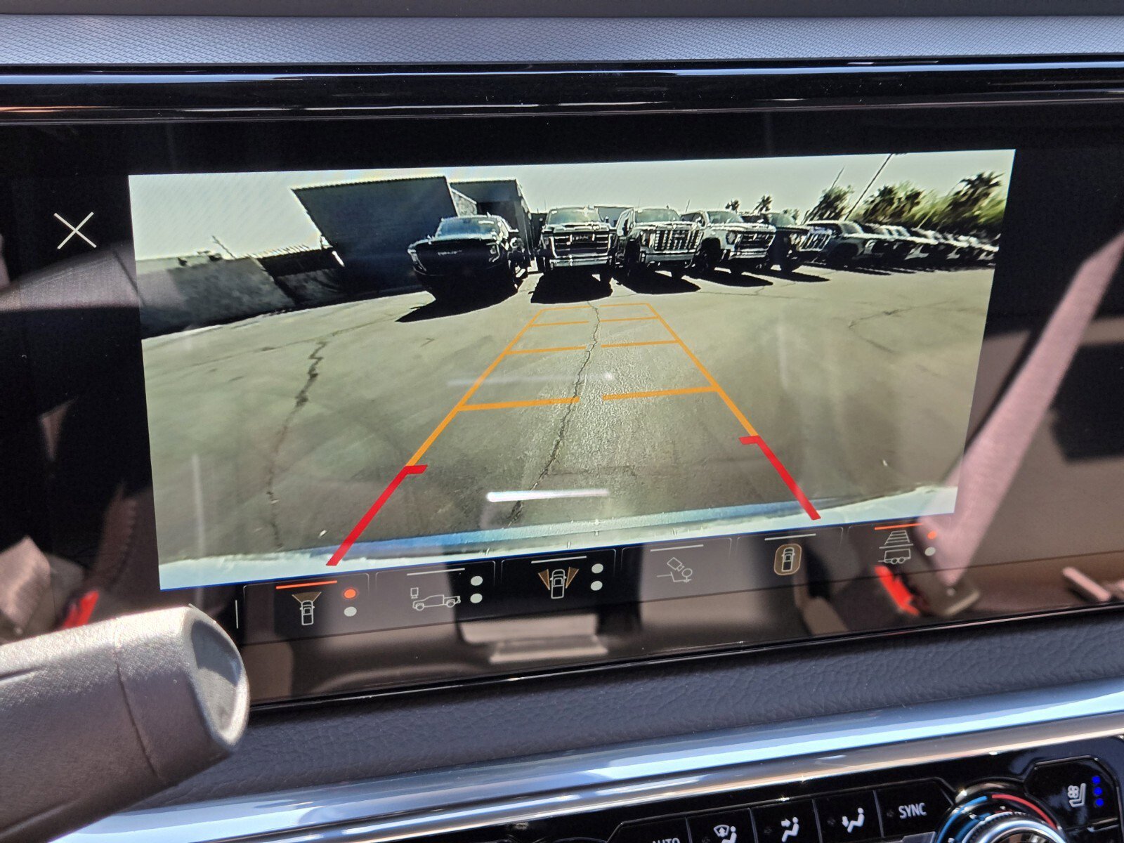 New 2025 GMC Sierra 2500 Denali w/ Denali Reserve Package image 14