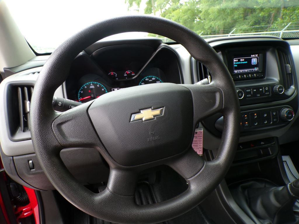 Used 2016 Chevrolet Colorado W/T RWD image 12