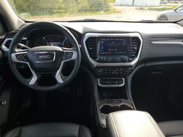 Certified 2023 GMC Acadia SLT w/ Preferred Package AWD/4WD image 17