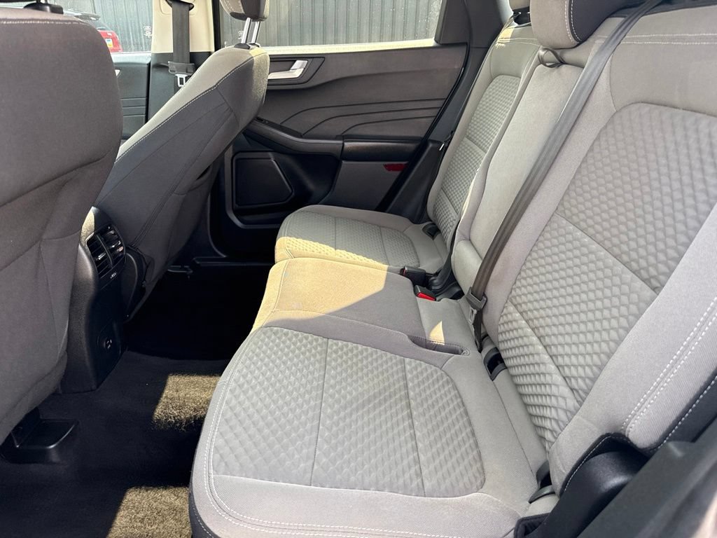Used 2021 Ford Escape SE w/ SE Sport Appearance Package FWD image 13