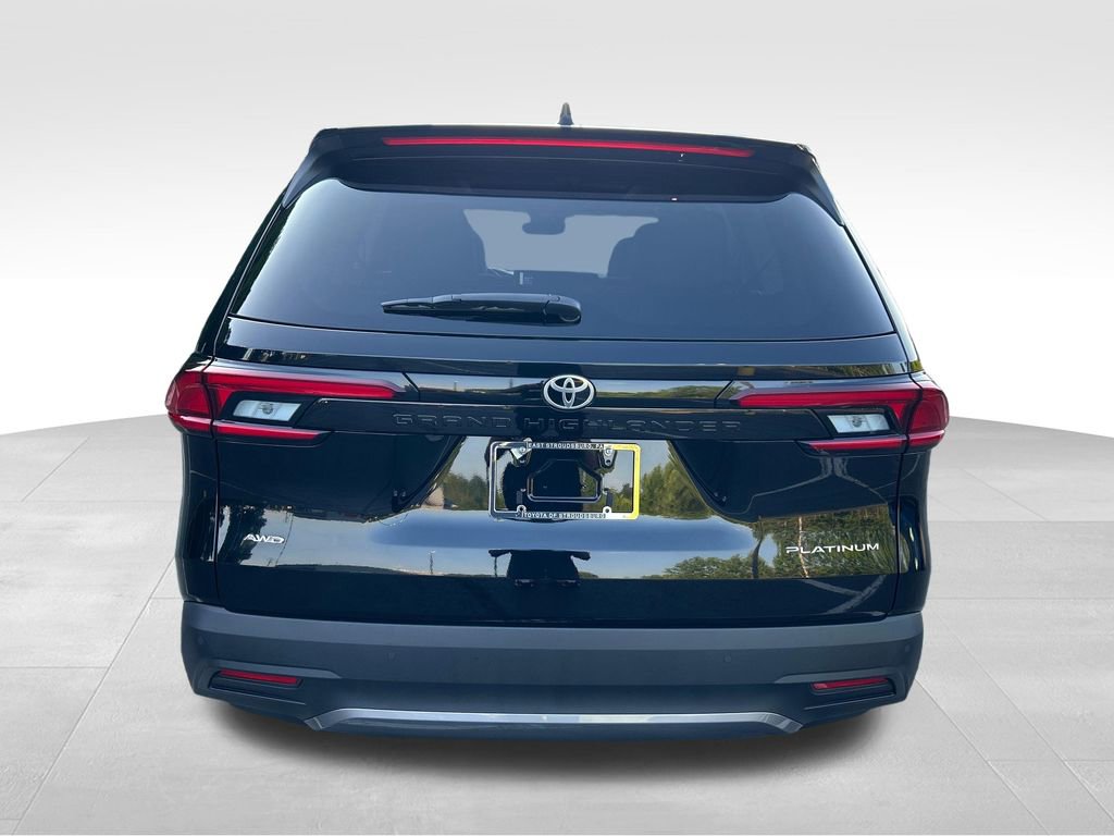 Certified 2026 Toyota Grand Highlander AWD image 4