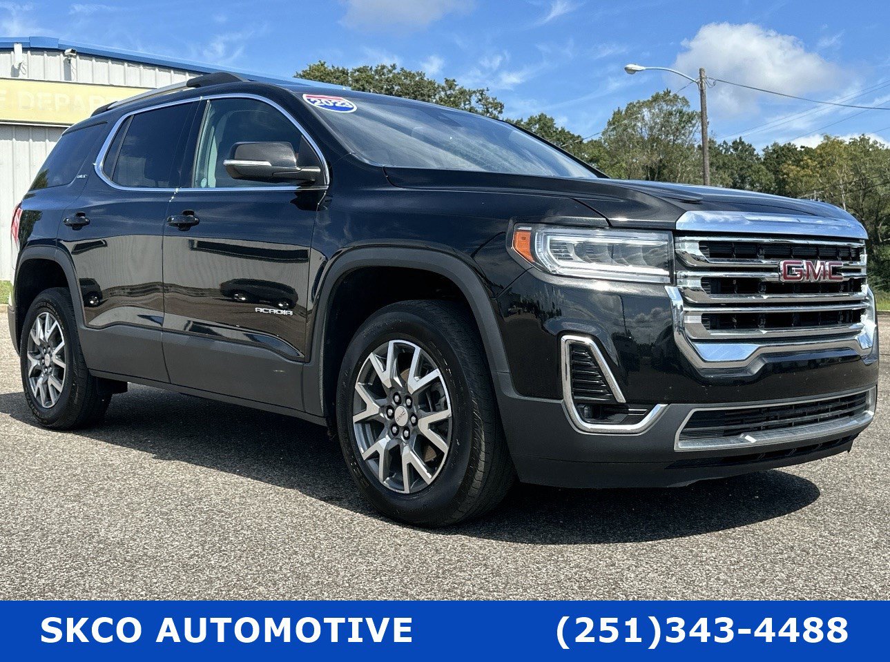Used 2023 GMC Acadia SLT FWD image 7