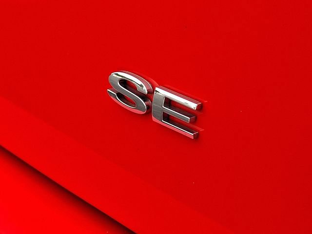 Used 2012 Ford Focus SE w/ SE Winter Pkg FWD image 28