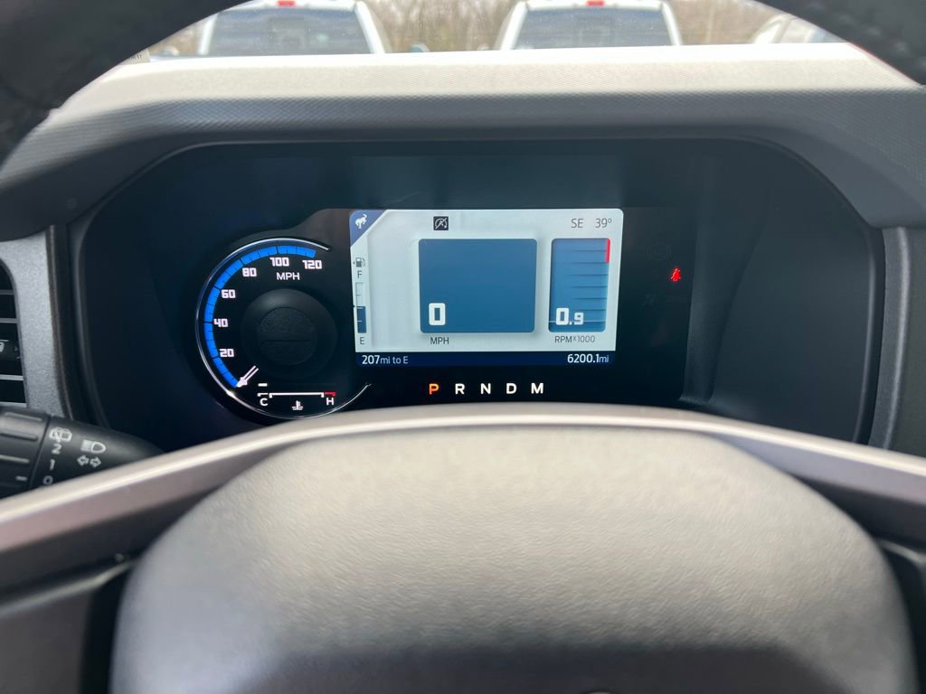 Used 2024 Ford Bronco Everglades image 38