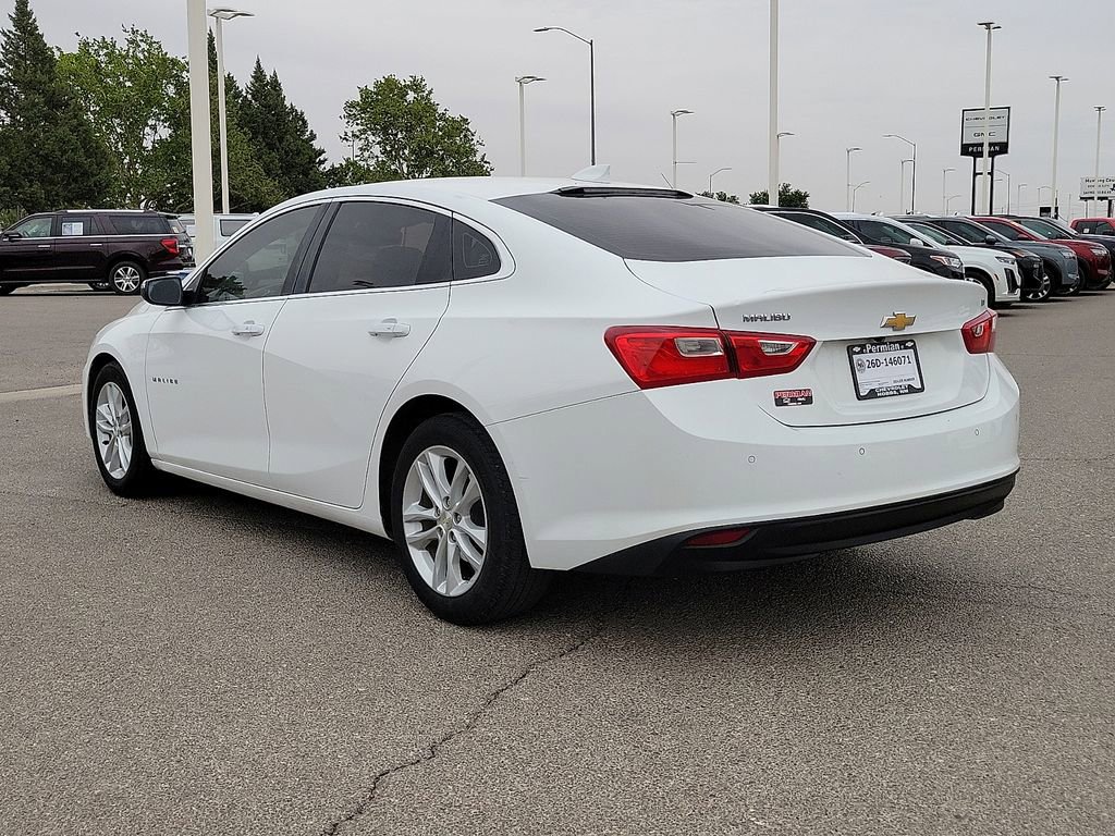 Used 2018 Chevrolet Malibu LT w/ Driver Confidence Package FWD image 7
