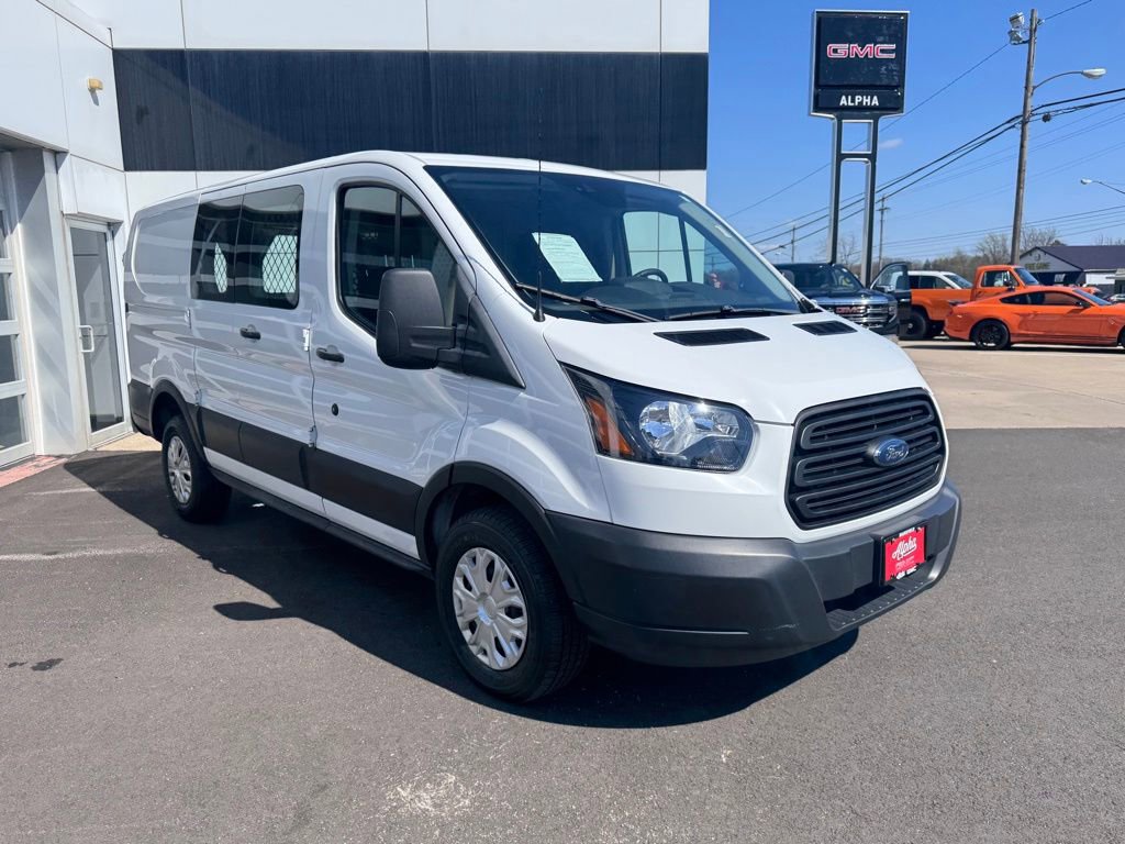 Used 2019 Ford Transit 250 130 Low Roof image 5