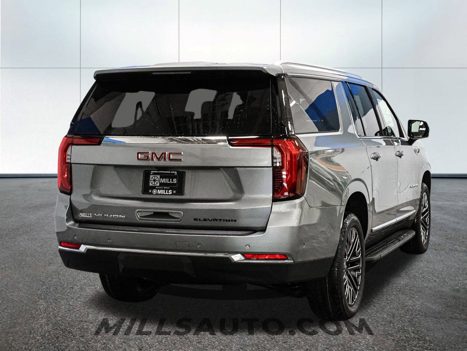 New 2026 GMC Yukon XL Elevation w/ LPO, Floor Liner Package image 7