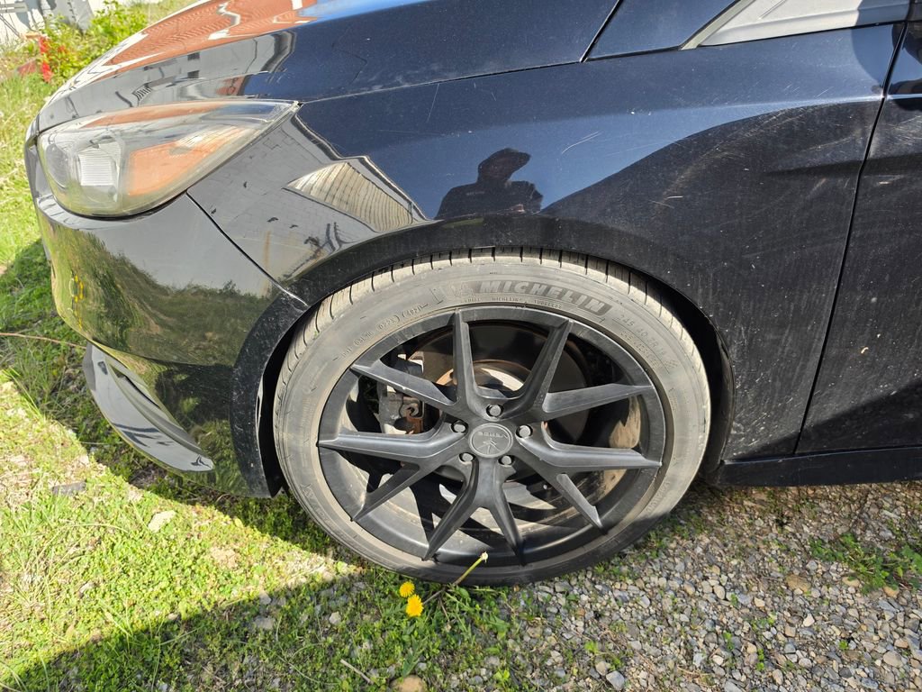 Used 2018 Ford Focus ST image 3
